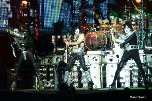 KISS Download 2015